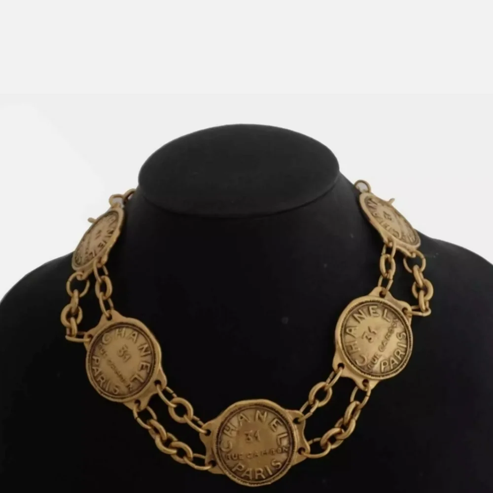 Stunning Auth Vintage statement Chanel necklace and earrings   Lot - Picture 13 of 16